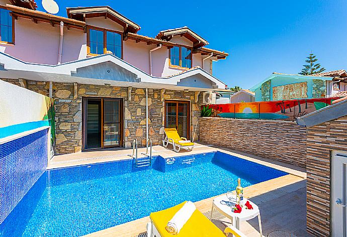 ,Beautiful villa with private pool and terrace . - Villa Canan Paradise . (Photo Gallery) }}