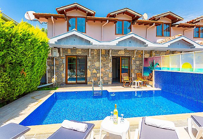 Beautiful villa with private pool and terrace . - Villa Deniz Paradise . (Галерея фотографий) }}