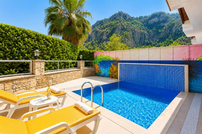 Private pool and terrace with views . - Villa Aysel Paradise . (Γκαλερί Φωτογραφιών) }}