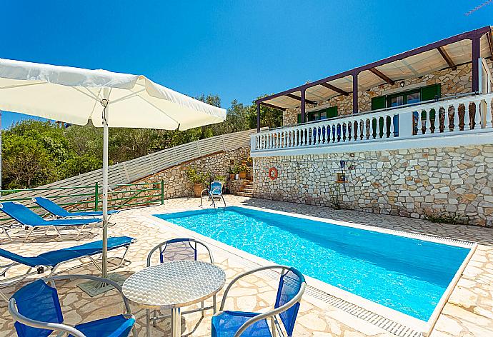 ,Beautiful villa with private pool and terrace with panoramic sea views . - Villa Martha . (Galerie de photos) }}