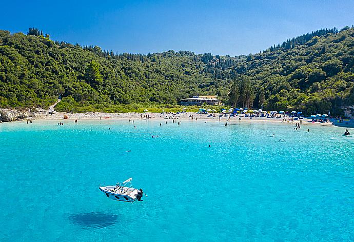 Antipaxos . - Villa Anastasia . (Photo Gallery) }}