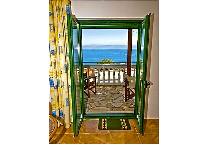 Sea views . - Villa Anastasia . (Galerie de photos) }}