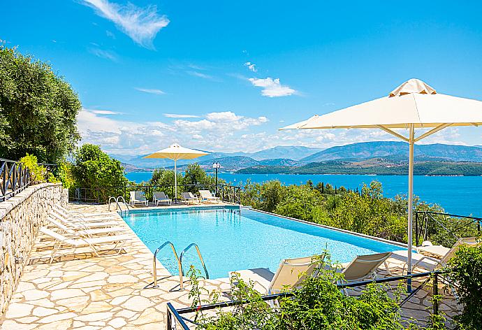 Private infinity pool, terraces, and gardens with panoramic sea views . - Villa Vasso . (Fotogalerie) }}
