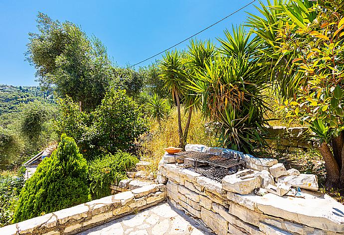 BBQ area . - Villa Vasso . (Photo Gallery) }}