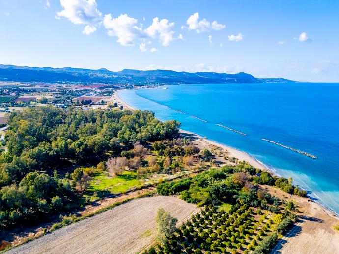  . - Sun Beach Villa Tria . (Photo Gallery) }}