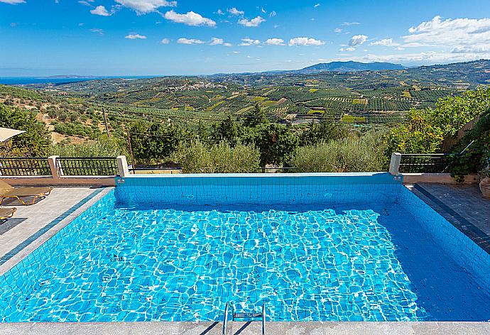 Private infinity pool and terrace with panoramic sea and countryside views . - Villa Zeus . (Photo Gallery) }}