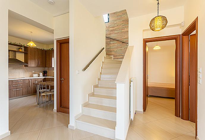 Stairway . - Villa Olive . (Photo Gallery) }}