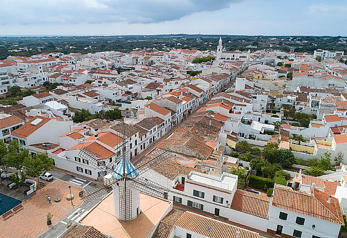 The town of Sant Lluis . - Villa Biniparrell . (Galería de imágenes) }}