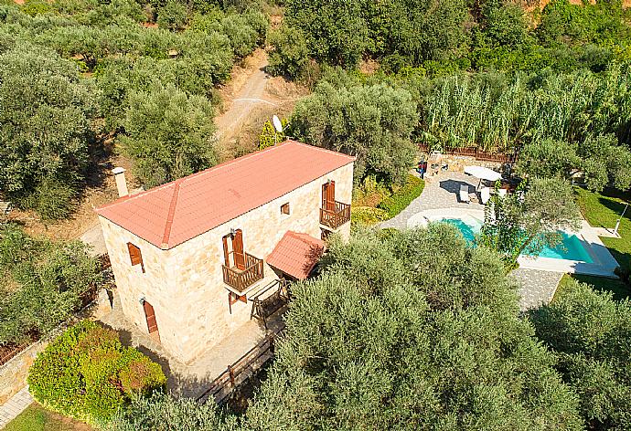 Aerial view of Villa Miguela . - Villa Miguela . (Galerie de photos) }}