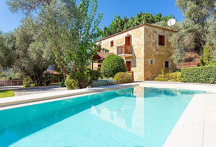 Beautiful villa with private pool and terrace . - Villa Miguela . (Galería de imágenes) }}