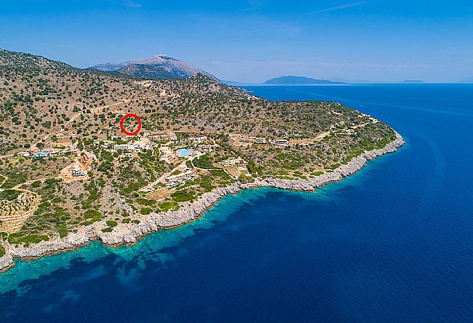Aerial view showing location of Villa Olympia . - Villa Olympia . (Photo Gallery) }}