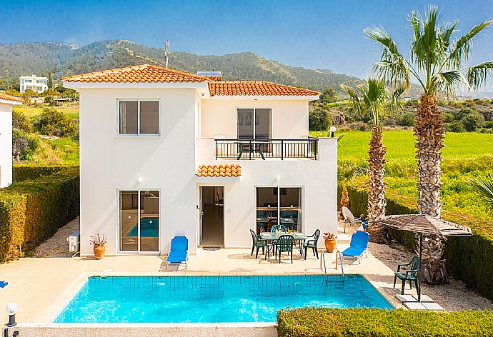 ,Beautiful villa with private pool and terrace with sea views . - Villa Zinia . (Galería de imágenes) }}