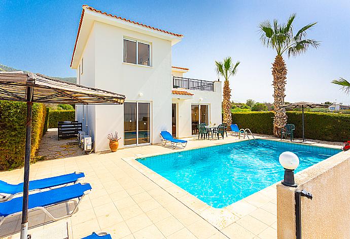 Beautiful villa with private pool and terrace with sea views . - Villa Zinia . (Fotogalerie) }}