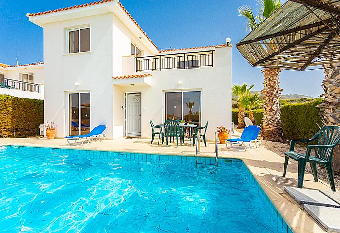 Beautiful villa with private pool and terrace with sea views . - Villa Zinia . (Galerie de photos) }}