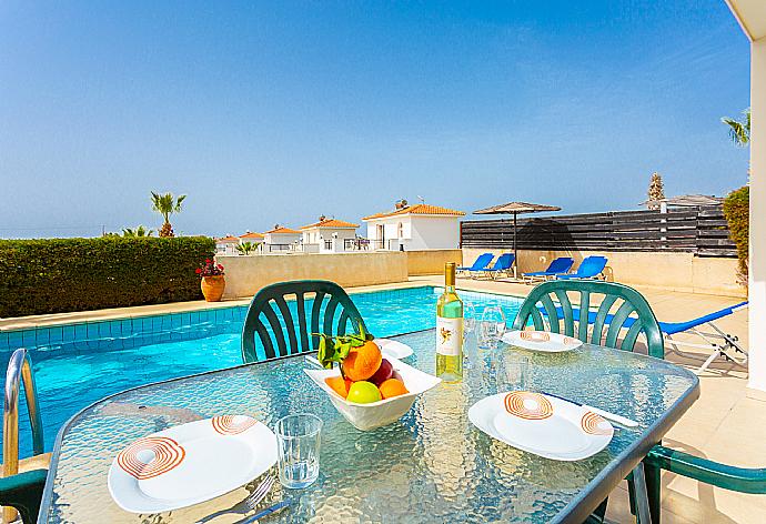 Terrace area with sea views . - Villa Zinia . (Photo Gallery) }}