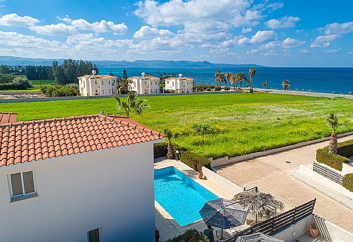 Beautiful villa with private pool and terrace with sea views . - Villa Zinia . (Galería de imágenes) }}