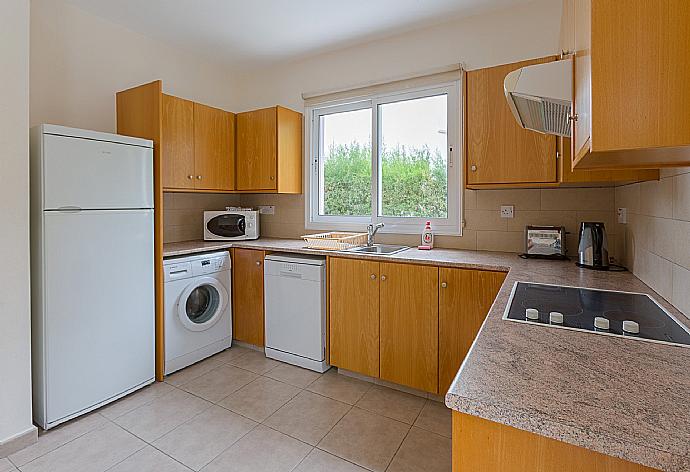 Equipped kitchen . - Villa Dalia . (Fotogalerie) }}