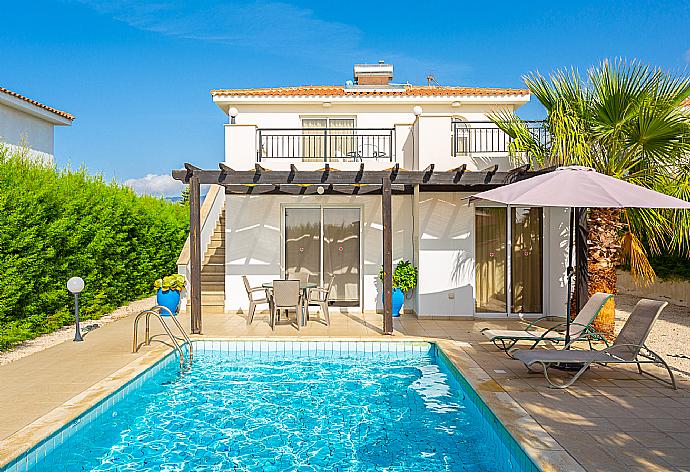 Beautiful villa with private pool and terrace . - Villa Altea . (Photo Gallery) }}