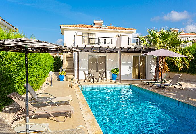 Beautiful villa with private pool and terrace . - Villa Altea . (Photo Gallery) }}