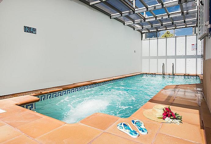 Terrace area and private pool . - Villa Amigamar . (Γκαλερί Φωτογραφιών) }}