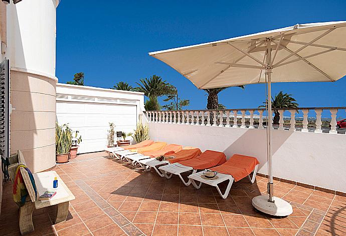 Terrace area . - Villa Amigamar . (Γκαλερί Φωτογραφιών) }}