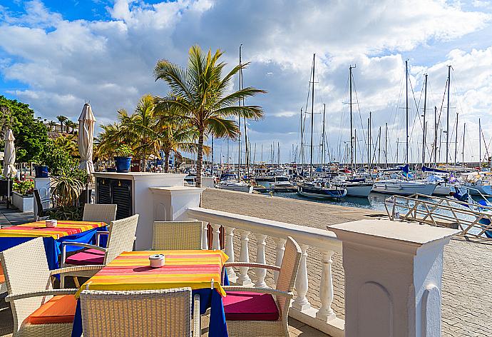 Puerto Calero . - Villa Gaida . (Галерея фотографий) }}