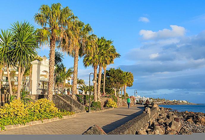 Playa Blanca Promenade . - Villa Tamia . (Photo Gallery) }}