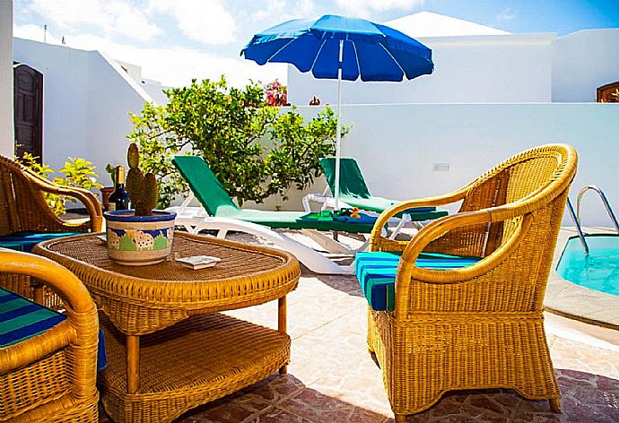 Private pool with terrace area . - Villa Rosamar . (Галерея фотографий) }}