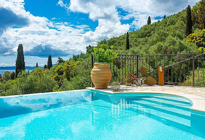 Private infinity pool and terrace with sea views . - Villa Katerina . (Photo Gallery) }}