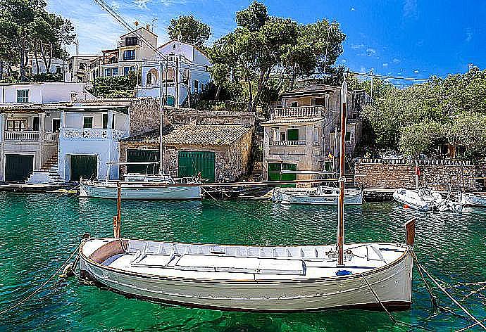 Cala Figuera . - Villa Roig . (Fotogalerie) }}