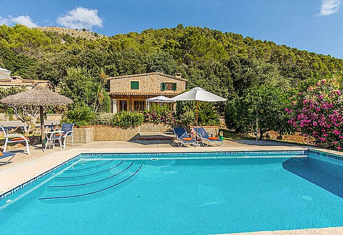 Beautiful villa with private pool and terrace . - Villa Cal Cristo . (Fotogalerie) }}