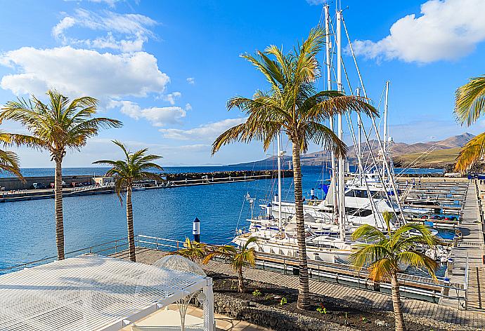  Puerto Calero Marina . - Villa Alegranza . (Galerie de photos) }}