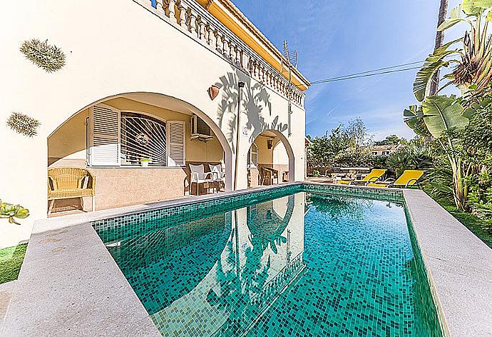 Beautiful villa with private pool, terrace, and garden . - Villa Pastora . (Galería de imágenes) }}