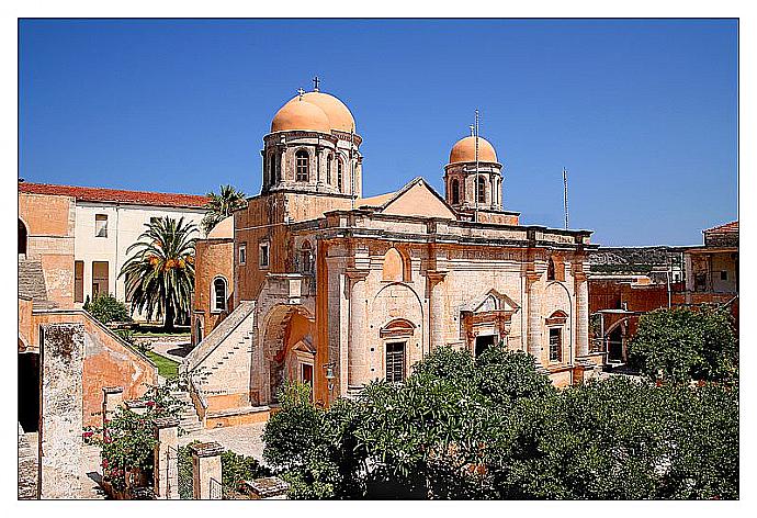 Agia Triada . - Villa Asimenia . (Galería de imágenes) }}