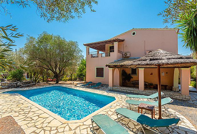Beautiful villa with private pool and terrace . - Villa Apollo . (Fotogalerie) }}