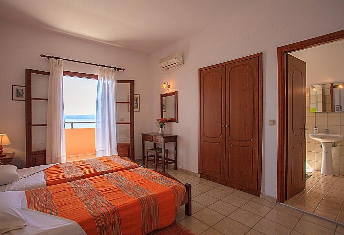  with A/C, en suite bathroom and balcony access . - Villa Luisa . (Photo Gallery) }}
