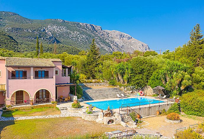 Beautiful villa with private pool and terrace with panoramic sea views . - Villa Luisa . (Galleria fotografica) }}