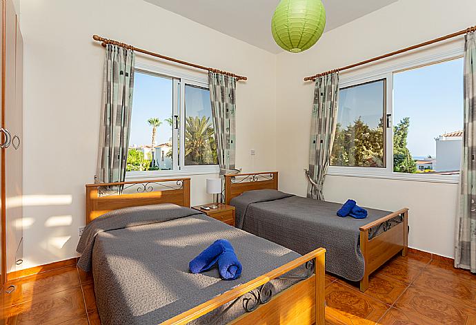 Twin bedroom with en suite bathroom, A/C, and upper terrace access . - Villa Anastasia . (Photo Gallery) }}