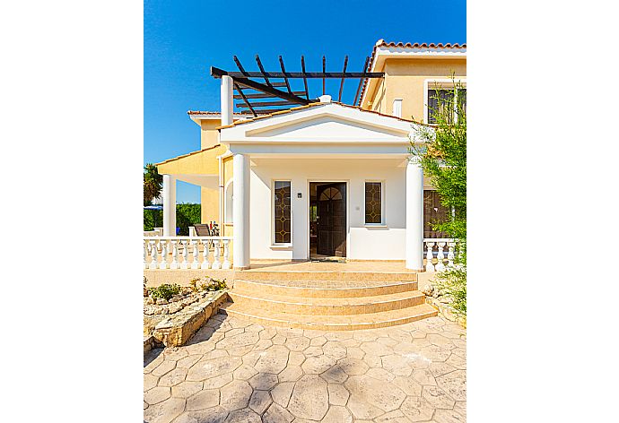 Beautiful villa . - Villa Anastasia . (Photo Gallery) }}