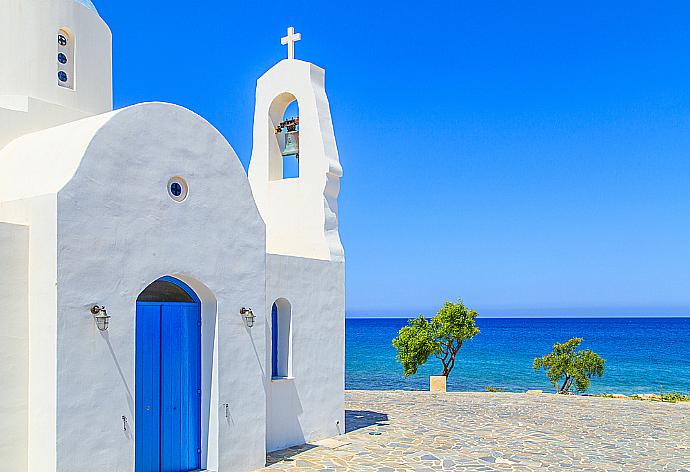 St. Nikolaos Church, Protaras . - Villa Halima Fostira . (Галерея фотографий) }}