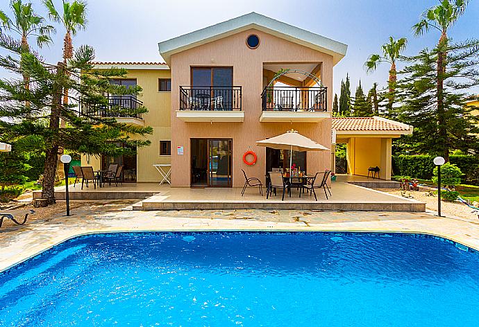 Beautiful villa with private pool, terrace, and garden . - Villa Halima Alexandros . (Photo Gallery) }}