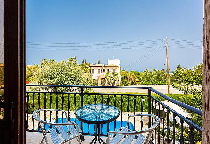 Balcony . - Villa Halima Alexandros . (Fotogalerie) }}