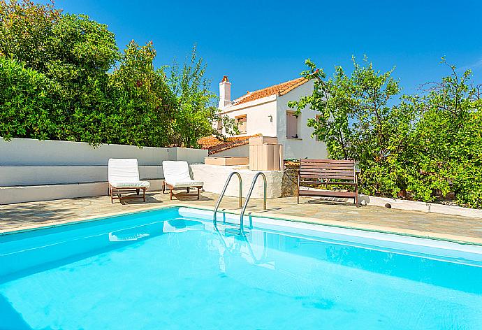 Beautiful villa with private pool and terrace . - Villa Antigoni . (Galerie de photos) }}