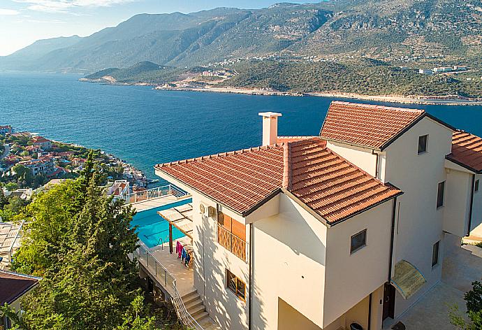Beautiful villa with private pool and terrace with panoramic sea views . - Villa Suzan . (Galería de imágenes) }}