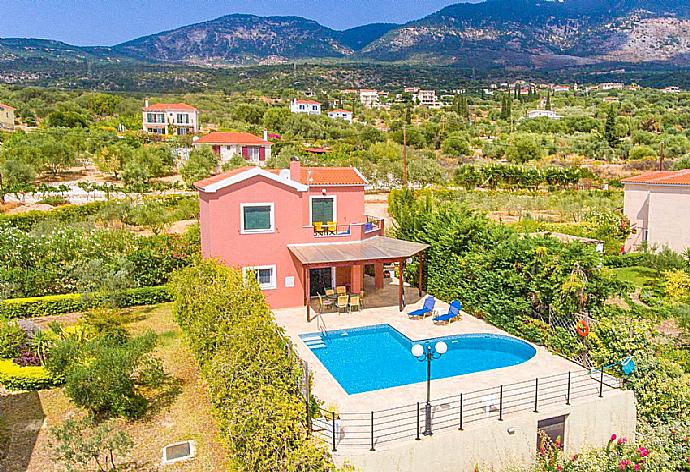 Beautiful villa with private pool and terrace . - Villa Thalia Katerina . (Galerie de photos) }}