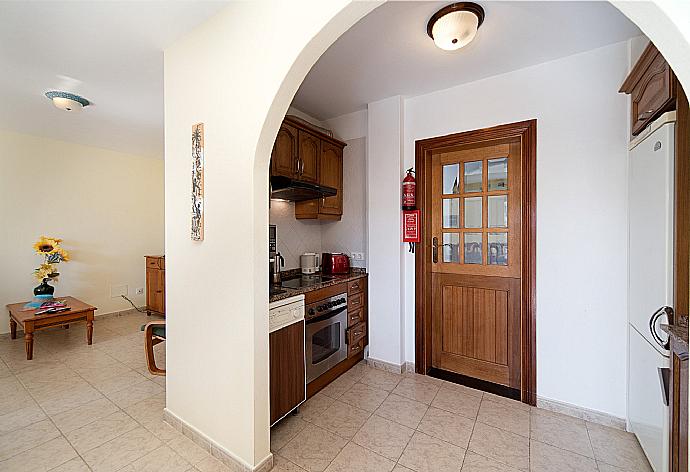 Kitchenette   . - Casa Raul . (Galería de imágenes) }}