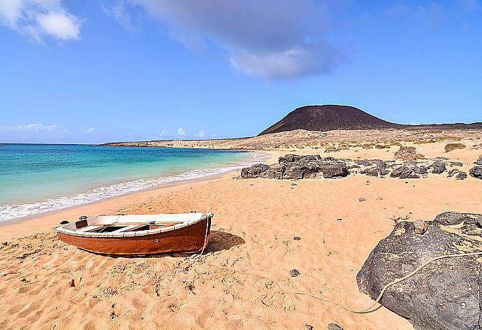 La Graciosa . - Villa Julianne 4 . (Galleria fotografica) }}