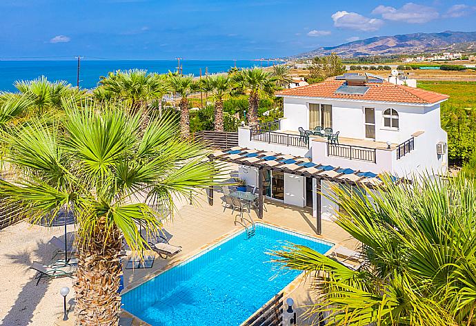 ,Beautiful villa with private pool and terrace with sea views . - Villa Aspelia . (Galería de imágenes) }}