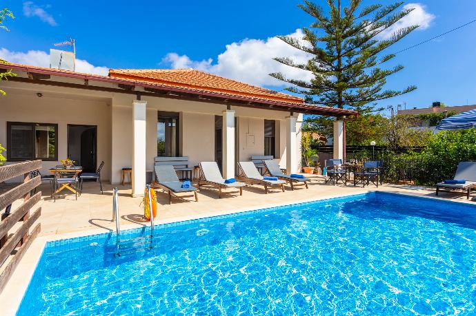 ,Beautiful villa with private pool, terrace, and garden . - Villa Maro . (Galería de imágenes) }}