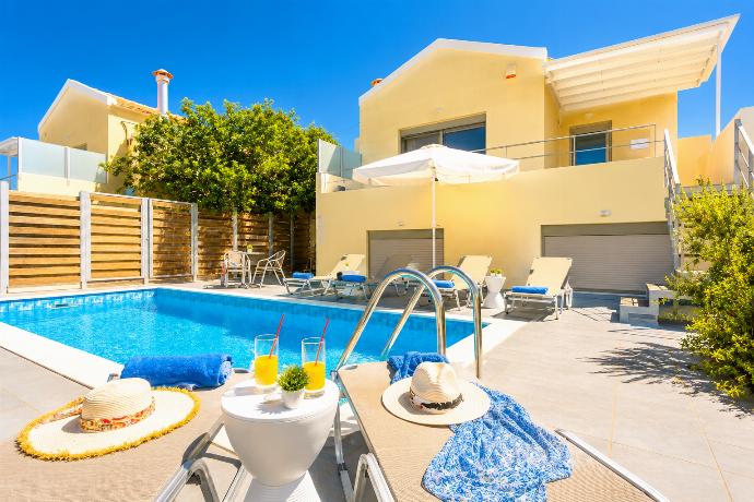 Beautiful villa with private pool, terrace, and garden . - Villa Arda . (Photo Gallery) }}